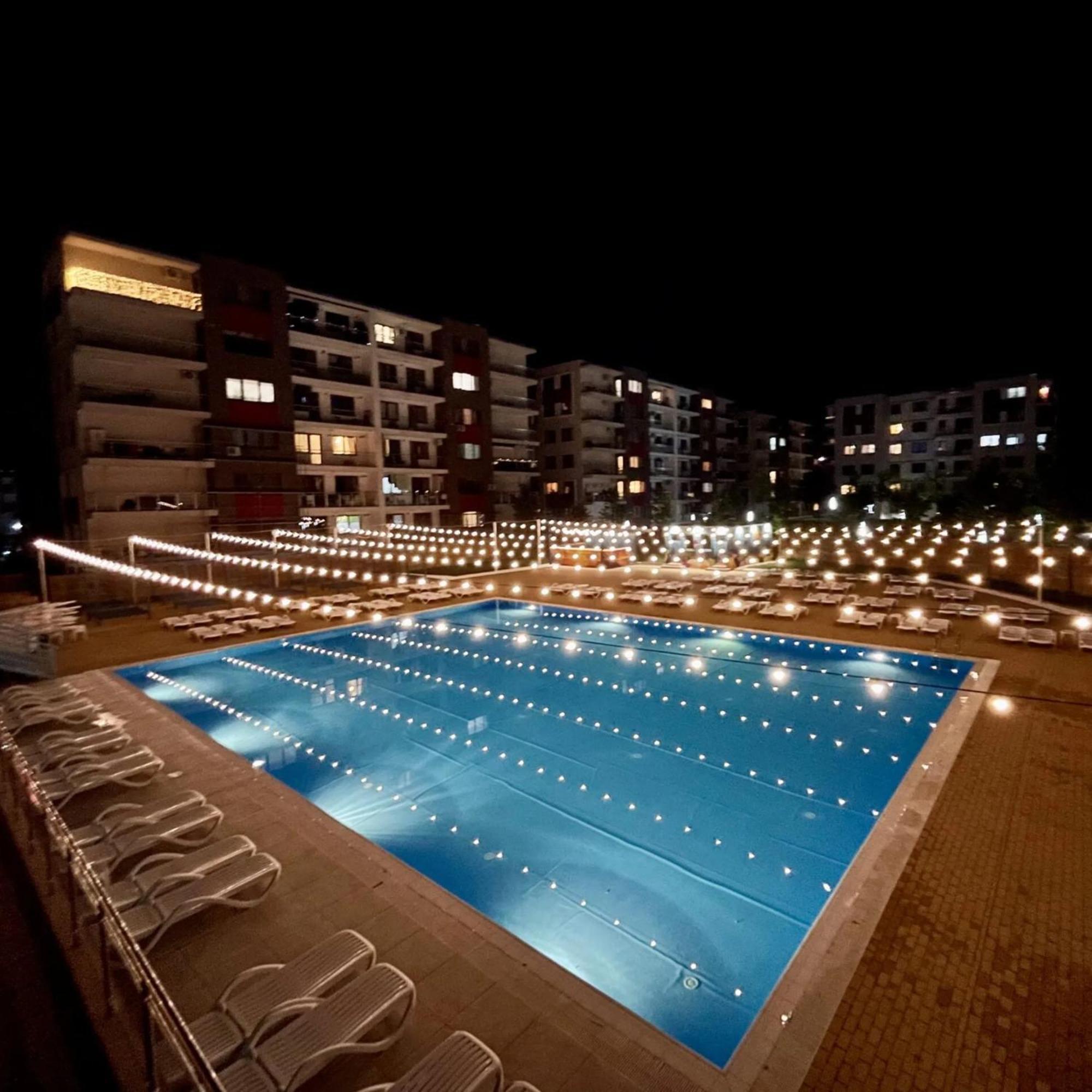Apartment "Solar 48", Private Parking, One Bedroom 布加勒斯特 外观 照片