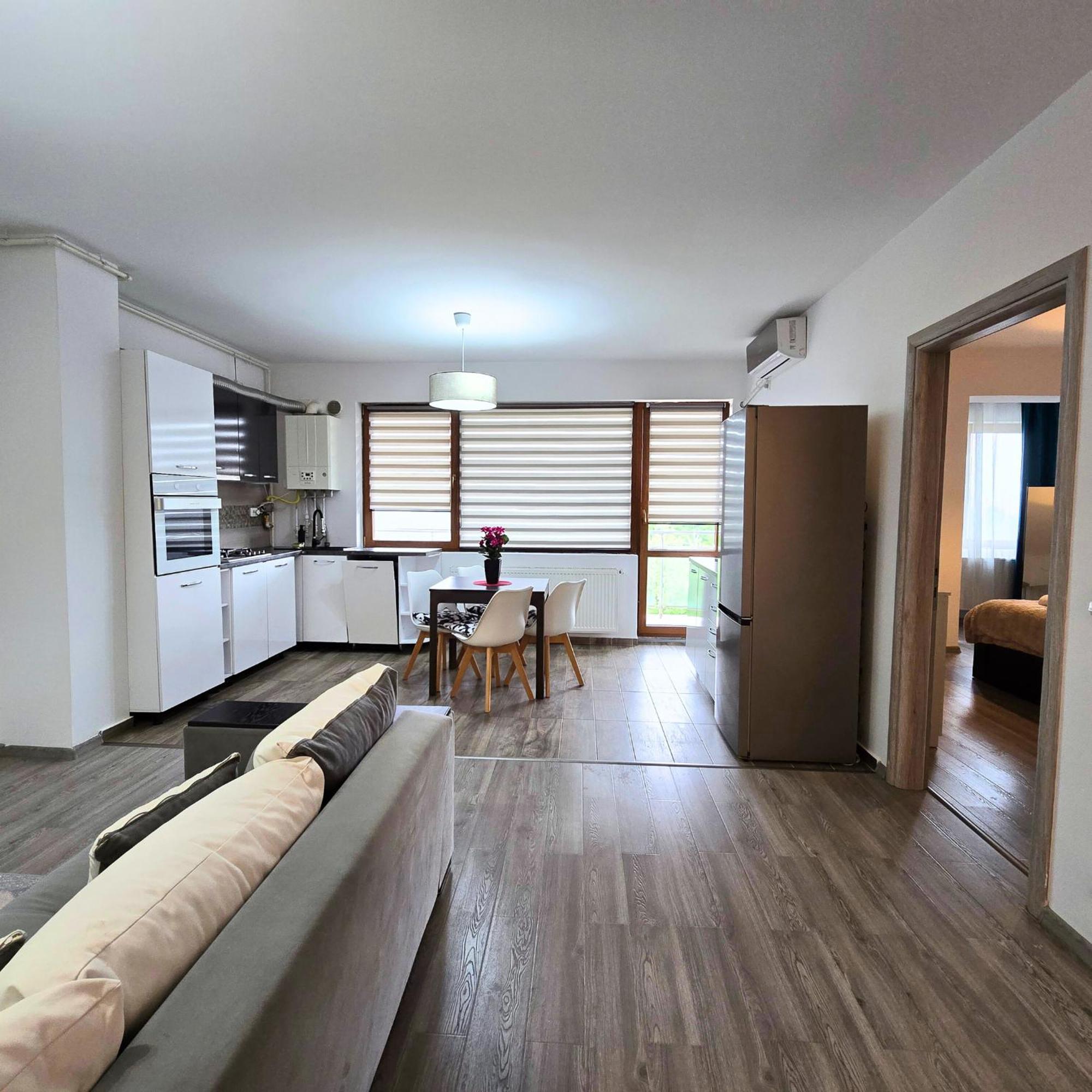 Apartment "Solar 48", Private Parking, One Bedroom 布加勒斯特 外观 照片